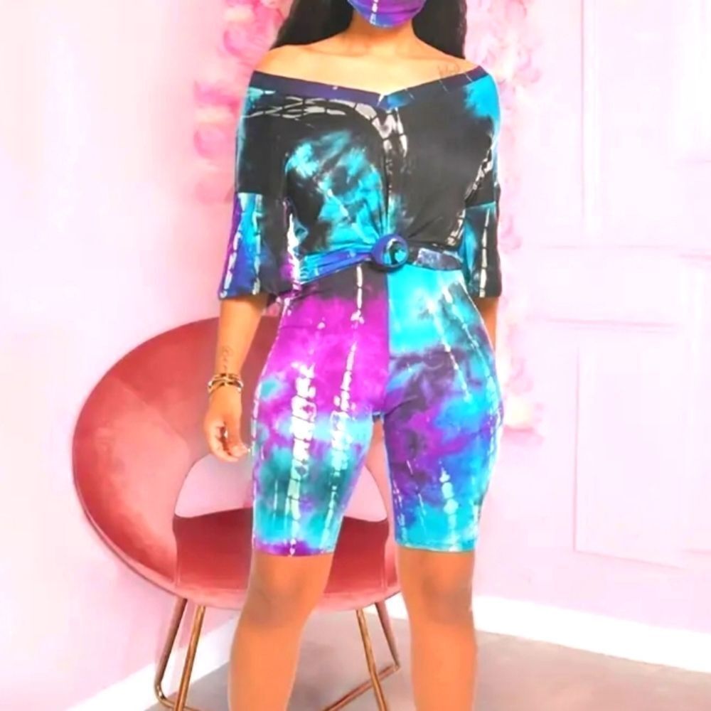 Tie dyed 2pc short and tee set sz.M